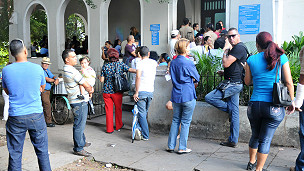 121220103007_cuba1_304x171_bbc_nocredit