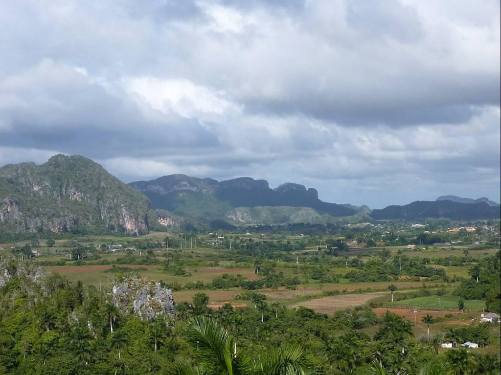 paisaje-tabacalero-pinar-del-rio-cuba