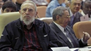 Fidel-y-Raúl-Castro-350x200