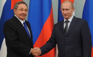 raul-y-putin-en-el-2009