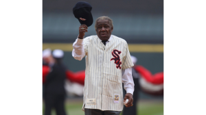 080513-sports-baseball-negro-league-players-white-house-minnie-minoso