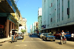 calle-galiano-habana-por-dentro-dazra-novak