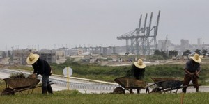 Mariel-port-in-Cuba-008-685x342-685x342