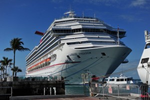 Upcoming arrivals in Cuban ports of American tourism. (Carnival FREEDOM).