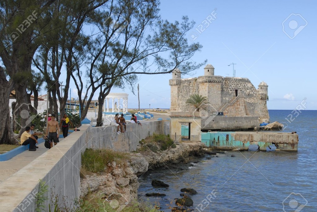 CUBA PHOTOS.  Vista de Cojimar, Habana, Cuba.