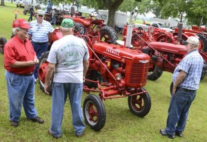 Cleber, a company in Alabama, was authorized to establish in Mariel, Cuba, an assembly of tractors.