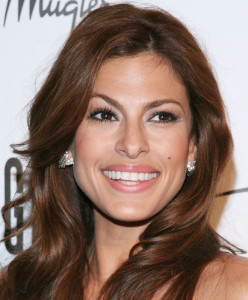 EVA-MENDES-THIERRY-MUGLER