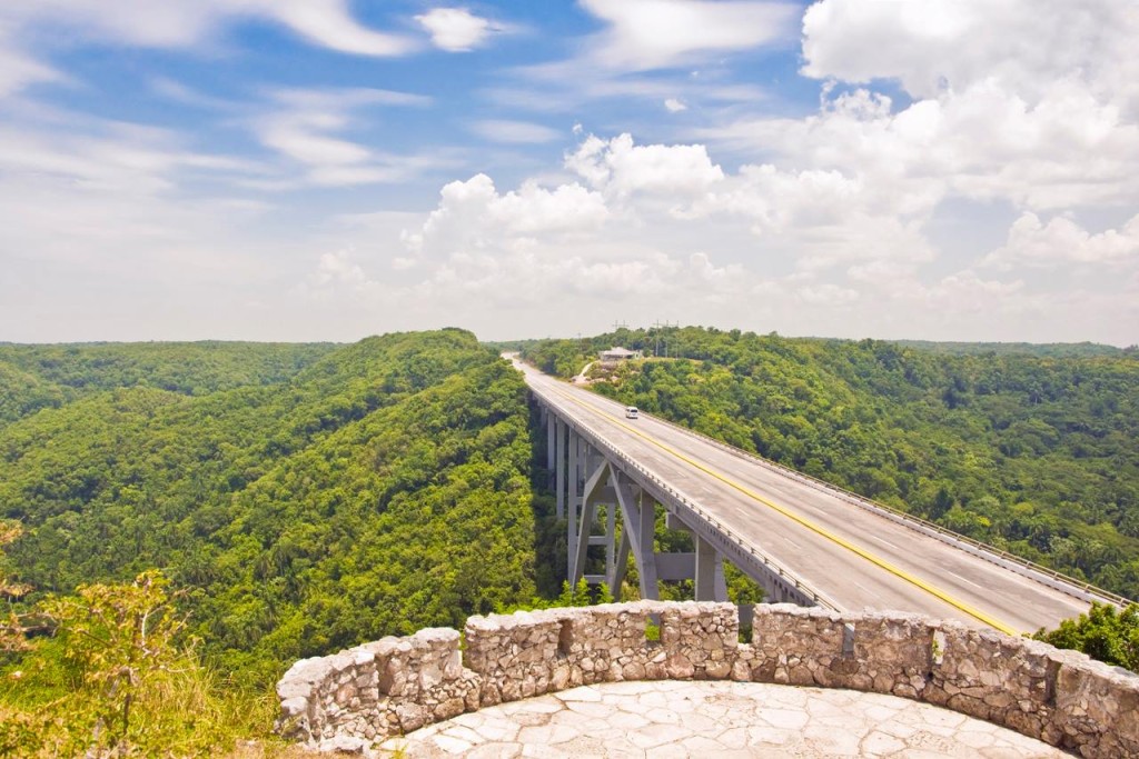 CUBA TODAY-HOY: Puente de Bacunayagua. 