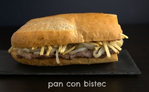 Pan con Bistec.