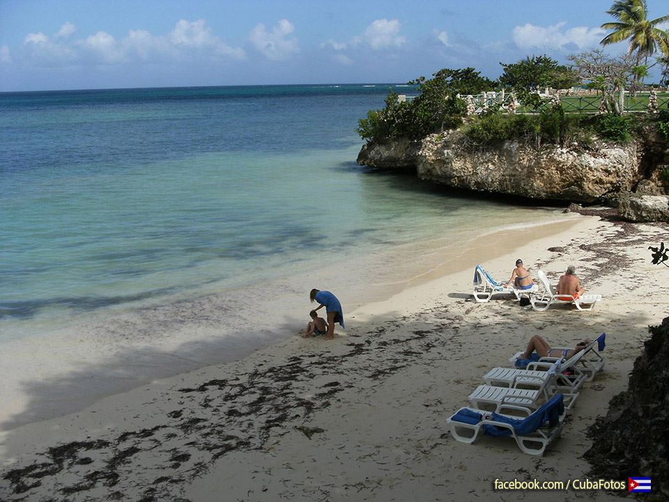 CUBA TODAY/HOY. Bella playa de nuestra isla. 