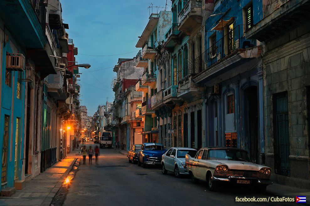 CUBA TODAY/HOY: Por las Calles de la Habana. 