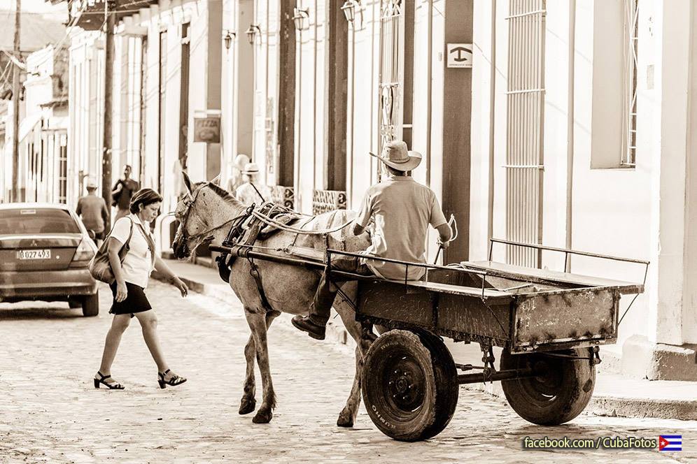 CUBA HOY/TODAY: Por las calles de Cuba. 