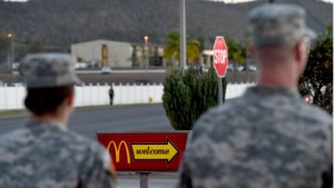 At the base, where there is even a McDonald's, working 5,394 people, including civilians and militares. Getty Photo.