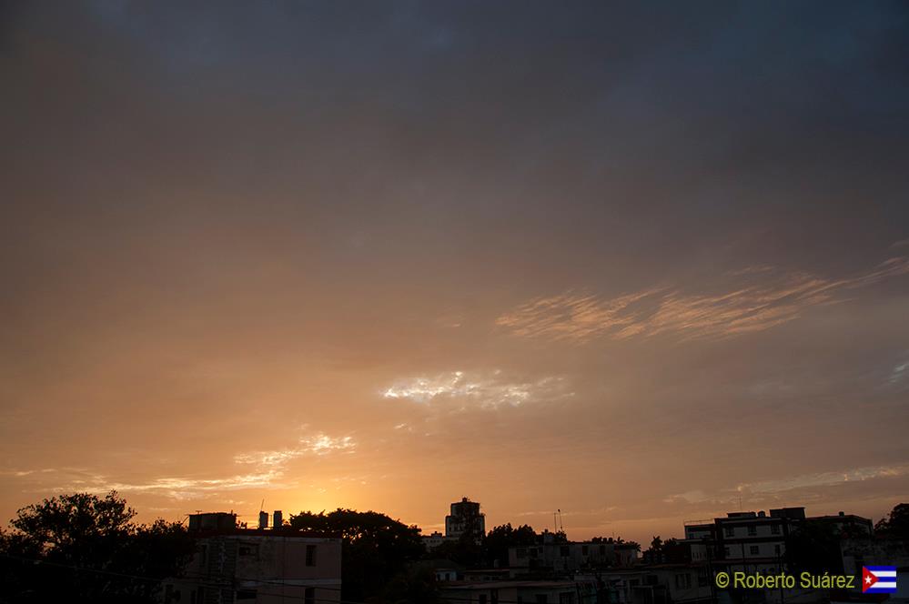 CUBA HOY/TODAY: Atardecer en la Habana. 