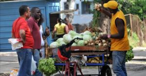 Cuba-venta-alimentacion-e1324424883440-655x345