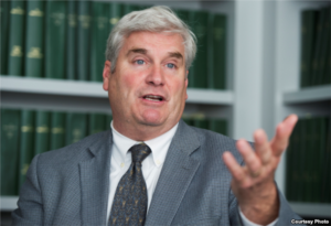 The Republican representative for Minnesota Tom Emmer introduced a Bill to lift the embargo. 