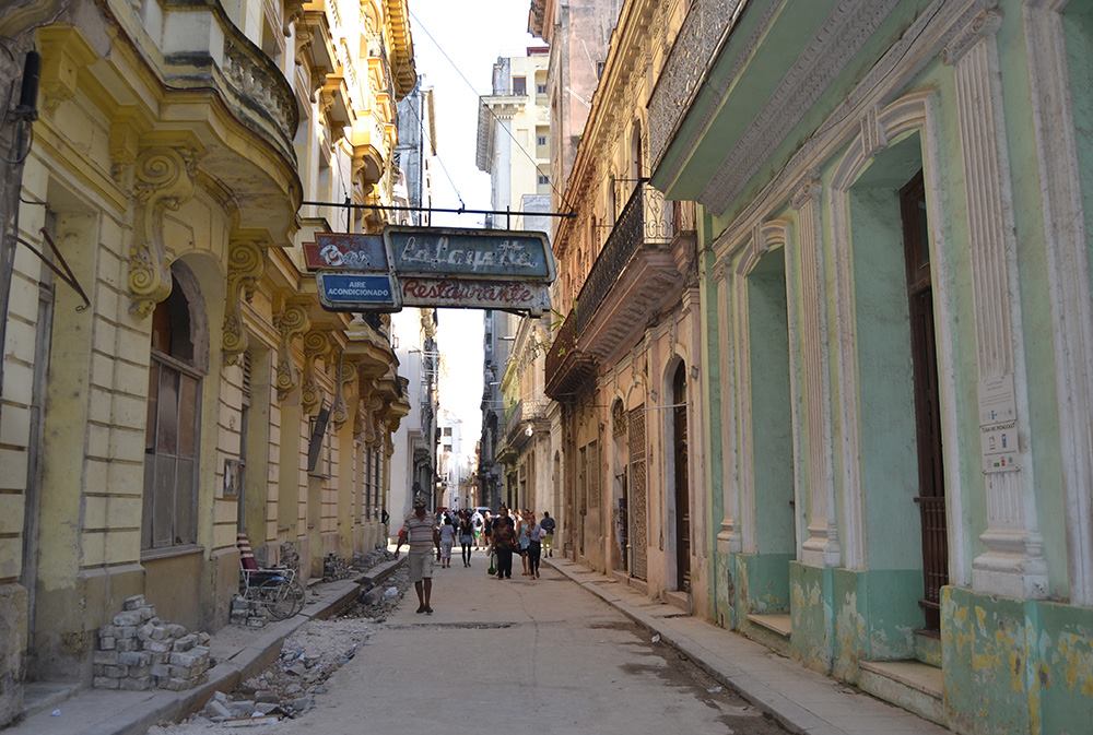 CUBA HOY/TODAY:  Habana y sus Calles.