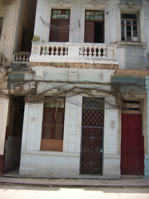 Casa de la calle Jovellar, número 123, en Centro Habana, una de las que habitó Macorina.