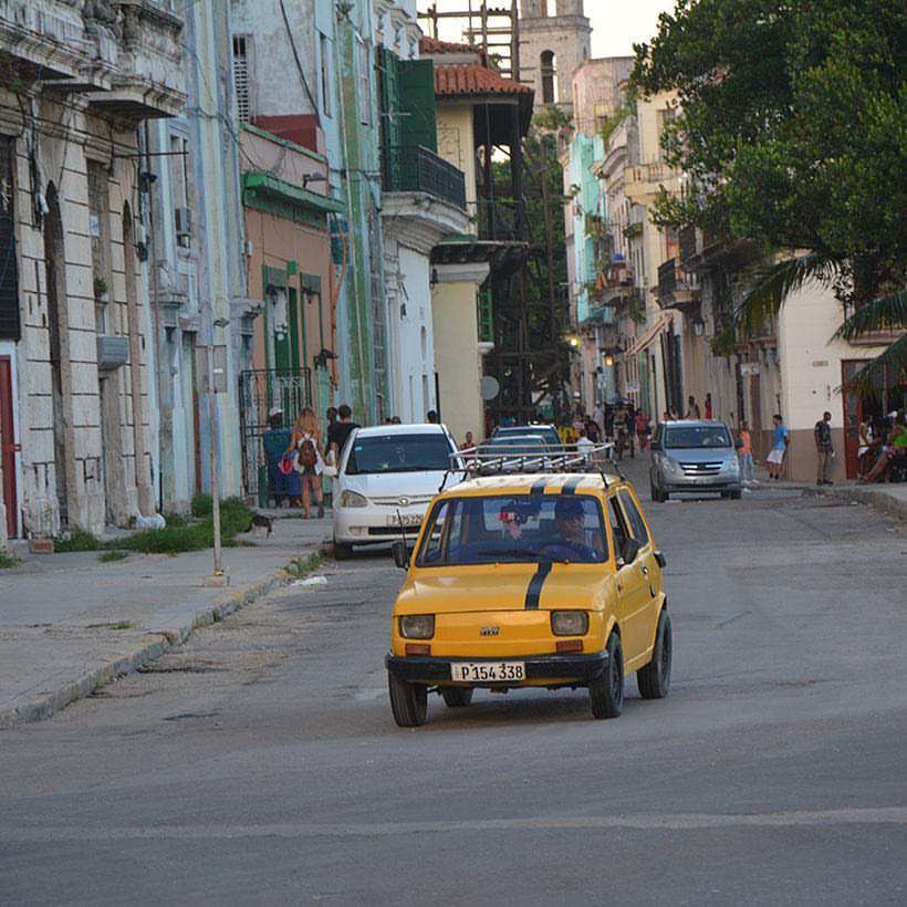 CUBA HOY/TODAY: Por las Calles de Cuba. 