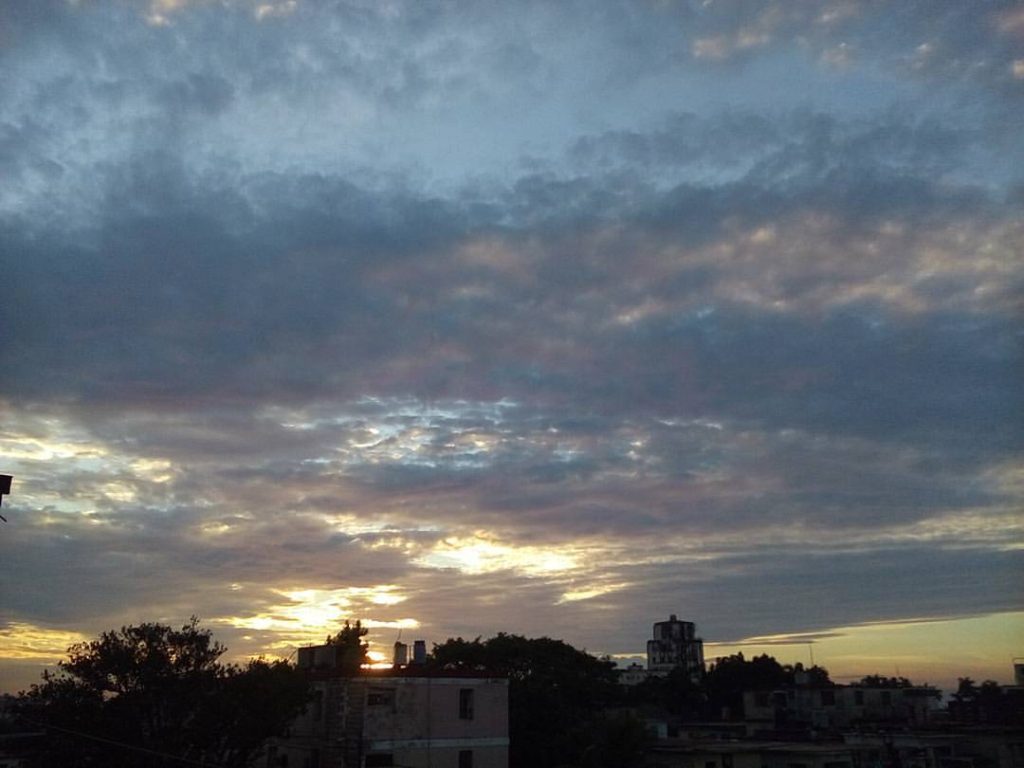 Cuba Hoy/Today: Amanecer en la Habana. 