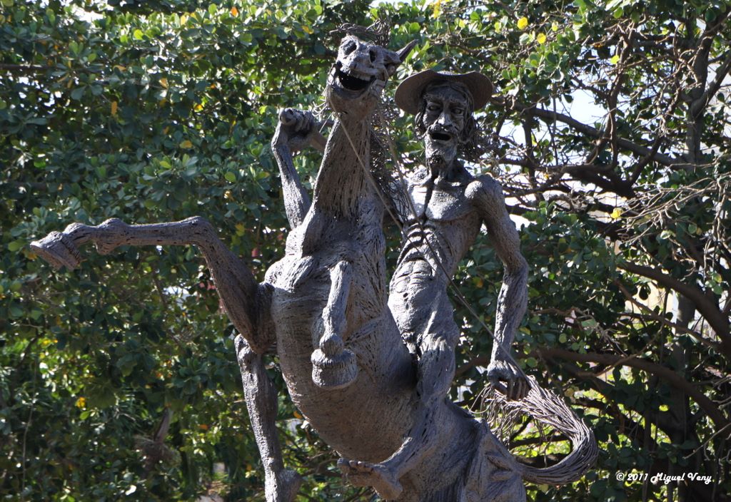  Cuba, Country of Sculptures: Don Quixote in Havana. 