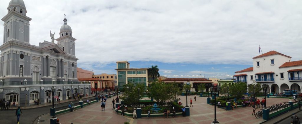 parque-cespedes-santiago-de-cuba