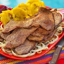 bistec_encebollado-cuban