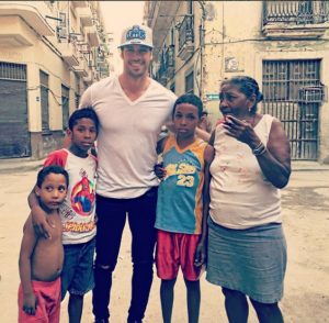 william-levy-esta-visitando-cuba