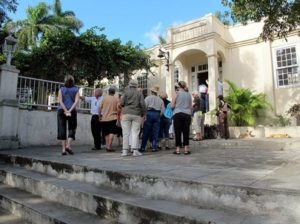 Flickr-savannahgrandfather-Bruce-Tuten-Hemingway-Finca-Vigia-Exterior-2-copy