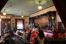 220px-Floridita_bar,_Havana,_Cuba_1