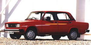 lada-2105-russia-march-20111