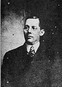 " Frank A. Betancourt, the first Cuban who studied typing in the United States and who, in 1909, was Professor of Shorthand, Mechanization and Mecanostrography at the Provincial Institute of Havana. 