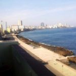 vista-izquierda-apartamento-hernandez-malecon-habana