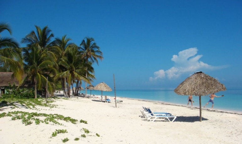 3-Playa-Paraiso-770x461