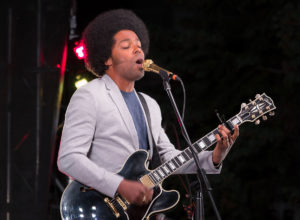 Alex Cuba.