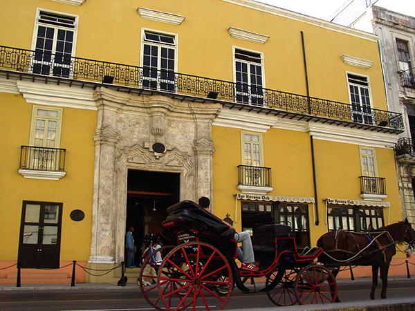 MUSEO-DEL-RON-1-feature