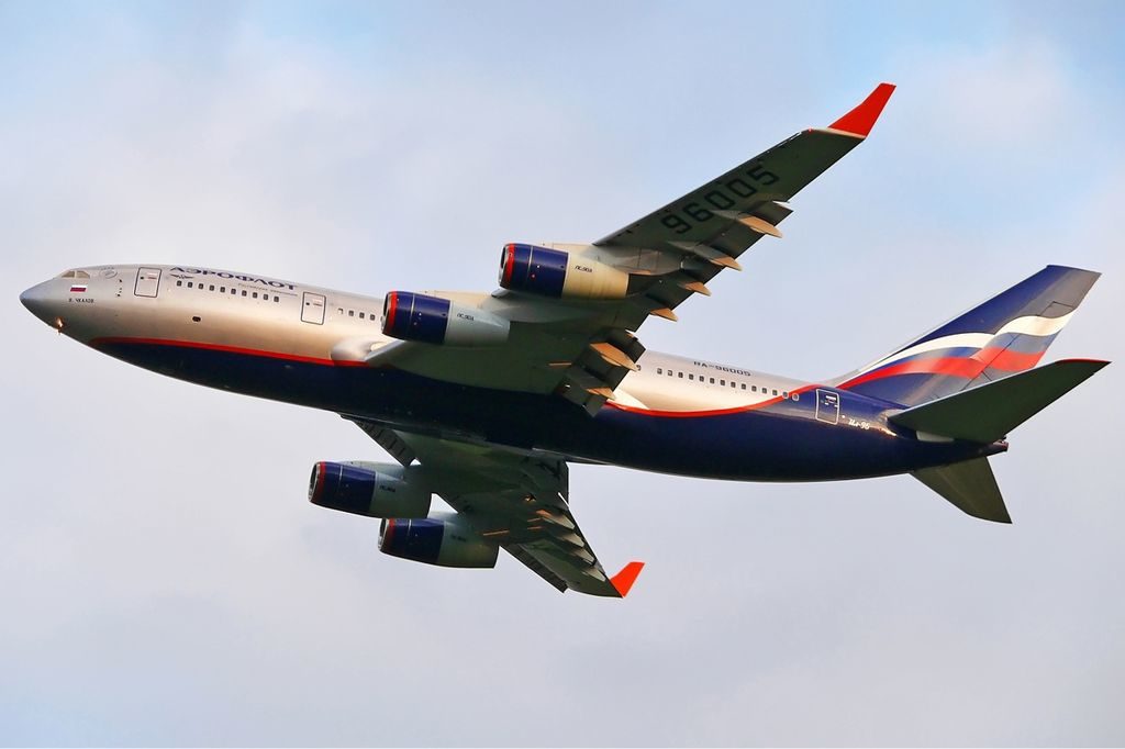 1024px-Aeroflot_Ilyushin_Il-96-300_RA-96005_Mishin