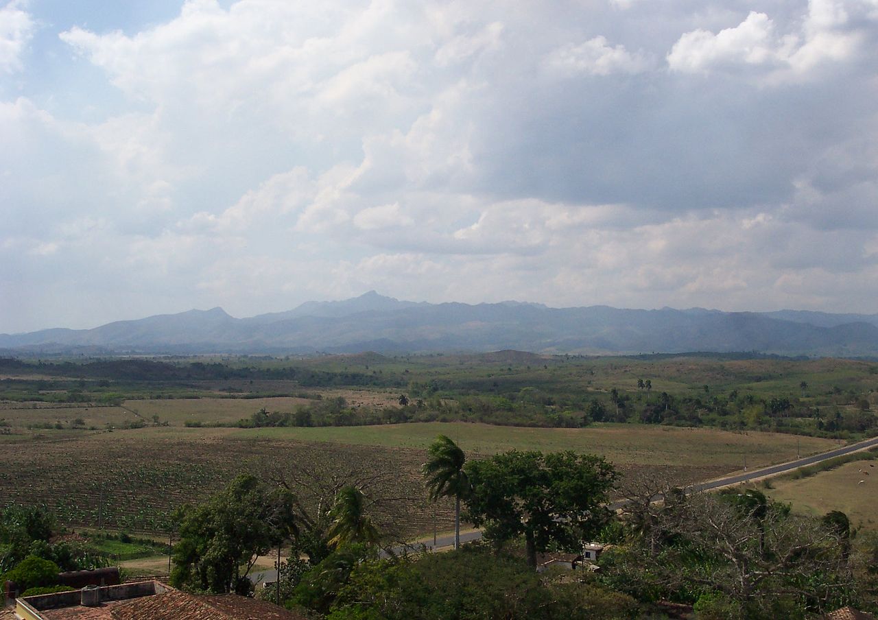 THE CUBAN LEGEND OF THE ‘IZNAGA TOWER’, Trinidad City, Cuba. LA LEYENDA ...