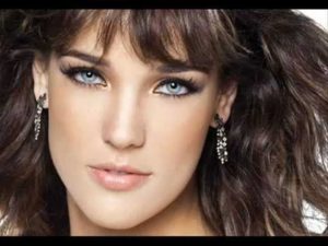 257d79e07a3c9e840d7949200f08d9ba--eye-makeup-blue-eyes