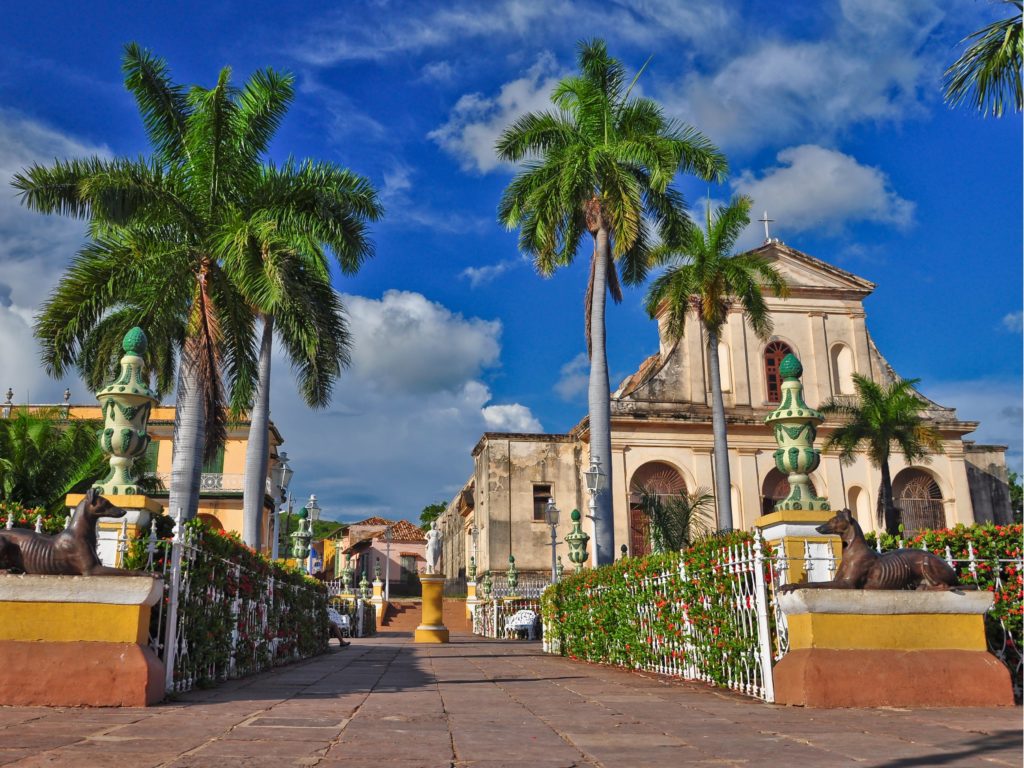 town-trinidad-cuba-cuban-attractions