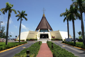 Santuario de  La Caridad del Cobre en Miami,  Florida.