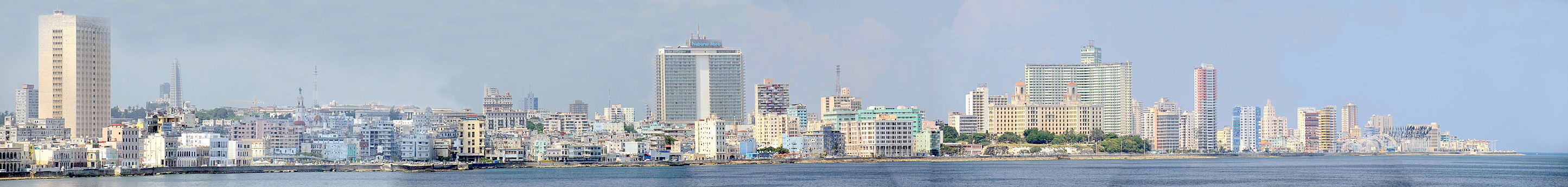 2891px-Panorama_malecon