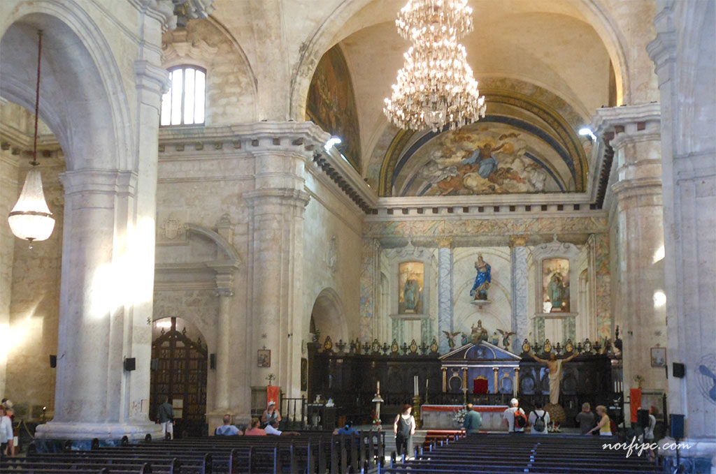 catedral-habana-nave-central-altar