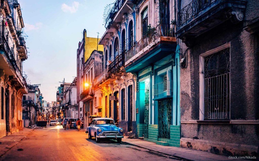 cuba_tourism_photo_of_a_street