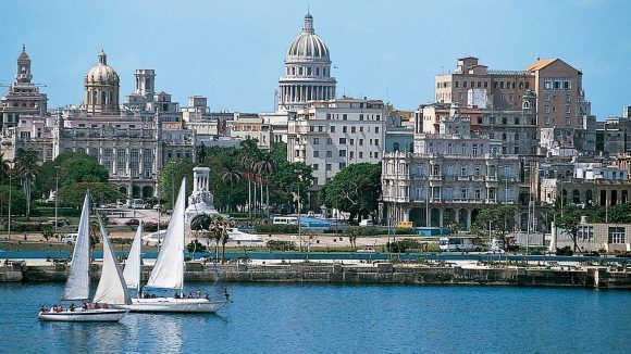 recorremos-la-habana-en-un-porsche-clasico-580x326