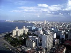 6f7a754b040b8bd68a6ee21a977b72c1--havana-cuba-photos