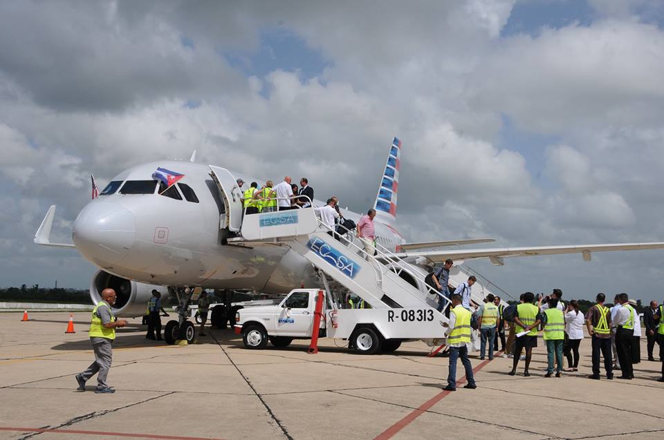 aerolinea-american-airlines-aterriza-en-cienfuegos-cuba