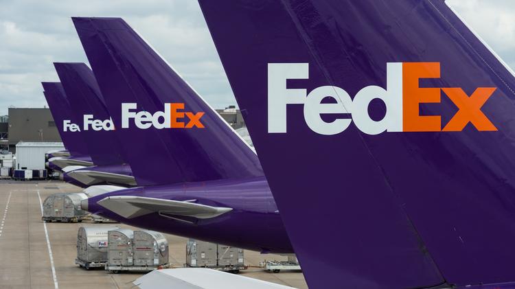 767-tail-fedex_750xx4928-2772-0-254