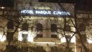 night-photo-parque-central