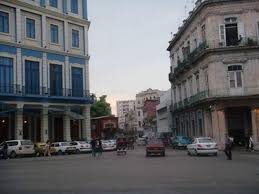 THE CORNER OF CHA-CHÁ.. PRADO Y NEPTUNO STREETS.